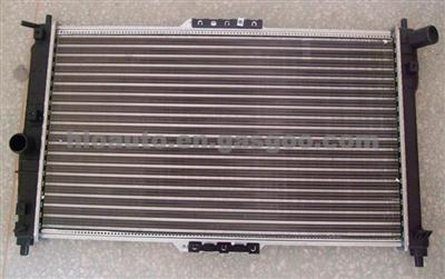 Radiator For DAWOO LANOS 97- OEM:96182261