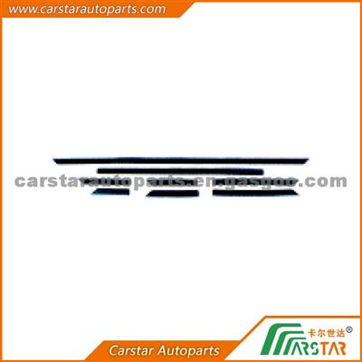 CAR BODY MOULDING LIGHT FOR TOYOTA HIACE 89