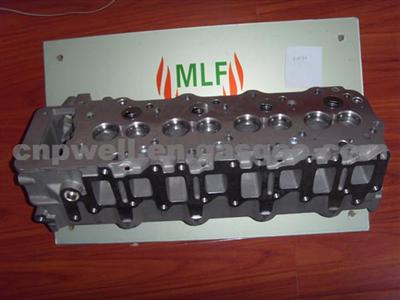 2013 Competitive Price Cylinder Head 4M40