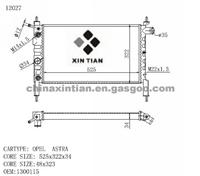 OPEL Radiator 1300115