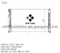 VW Radiator 6K0 121 253L, 1HM 121 253D