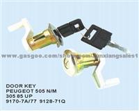 305 85UP Door Key Peugeot 505 N/M