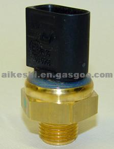 Mercedes-Benz Truck Oil Pressure Switch A0071530828