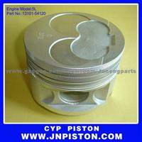 Toyota 5L Piston