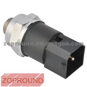Automotive Oil Pressure Sensor For Trucks Part No.3962893