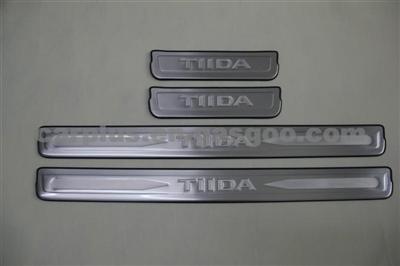 Door Sills For NISSAN TIIDA 2011