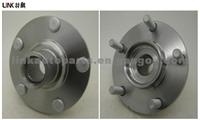 NISSAN Wheel Hub 40202-4M400