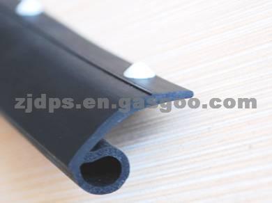 Engine Lid Sealing Strip