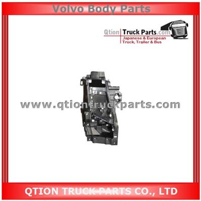 Volvo Headlight Housing 82056986, 82209849, 82367957 RH