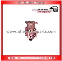 WABCO 4613150180 / 461 315 018 0 Foot Brake Valve
