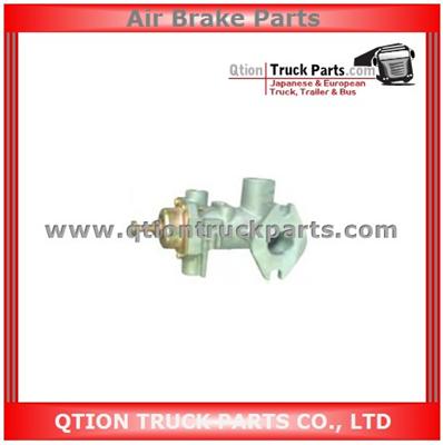 RENAULT TRUCK Pressure Limiting Valve 4750100000