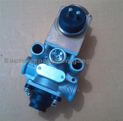 SCANIA Truck Solenoid Valve 1335961 1934980 3127660 8133302 1505432 125736 5010135774 472 250 000 0 472 250 007 0