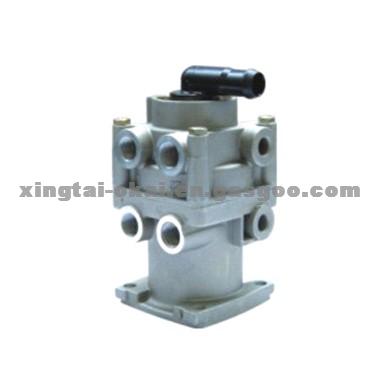 VOLVO / Foot Valve Wabco:4613150080 / 6996123