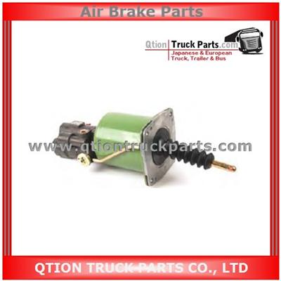 VG3261, II31733 KNORR Clutch Servo Unit