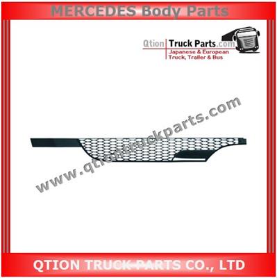 9438850226, 9438850426 Bumper Center Mercedes ACTROS MP2