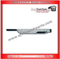 9437514818 ( RH ) Grille Vent Mercedes ACTROS MP3 MEGA