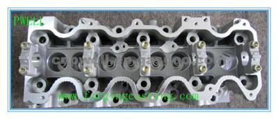 Cylinder Head 903 0991 For Toyota Avensis 3C