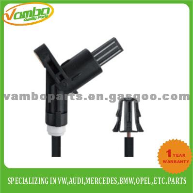 VW AUDI ABS WHEEL SPEED SENSOR 1H0 927 807D