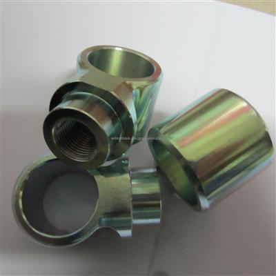 Connector AA001-21966-00