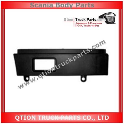 SCANIA Truck 1354594 RH Cover Center Foot Step