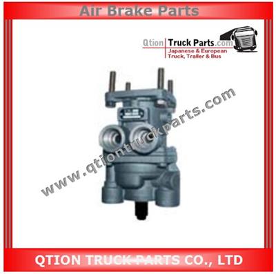 Foot Brake Valve 4613152670, 461 315 267 0