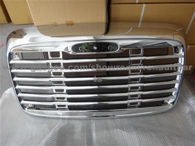 Freightliner Columbia 120 Front Grille A17-15251-003; A17-15107-000