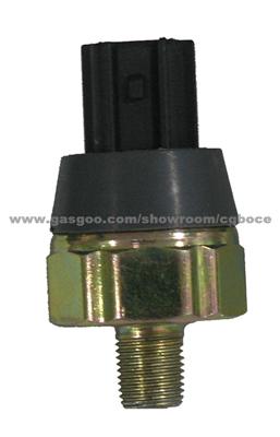 Car Oil Pressure Alarming Switch 83530-87704-000 For Daihatsu