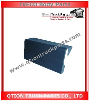 41213720 RH IVECO Mudguard Cover Front