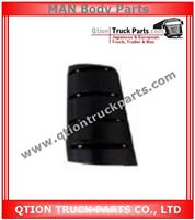81611106032, 81611106048 RH MAN Wind Deflector Insert