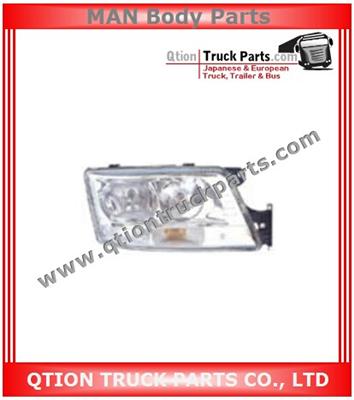 81251016498 RH MAN Head Lamp