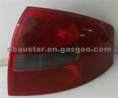 98 99 00 01 AUDI A6 SEDAN RIGHT PASSENGER SIDE TAIL LIGHT BRAKE STOP LAMP OEM