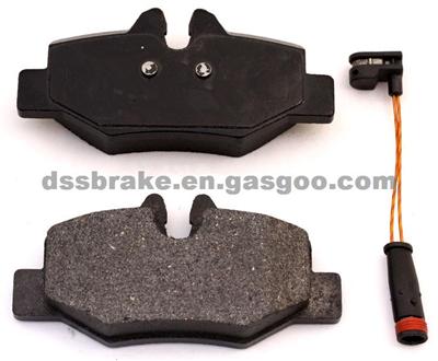 Brake Pad For Mercedes Benz Spare Parts D1615