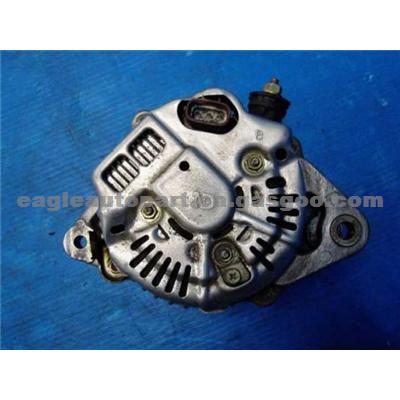 Toyota Corolla AE112 Alternator 27060-15080