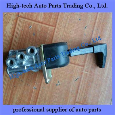 0014303481 Beiben Truck Hand Brake Valve 001 430 34 81