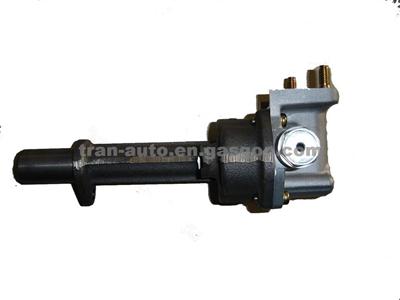 TOYOTA Oil Pump 15100 - 61020
