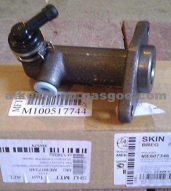 Clutch Master Cylinder ME607346