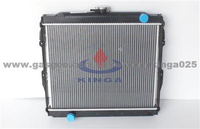 Radiator For Toyota Hilux Rn85 / Rn130 ' 84 - 90