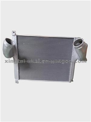 Mercedes Benz / Intercooler / 96971/9425010301