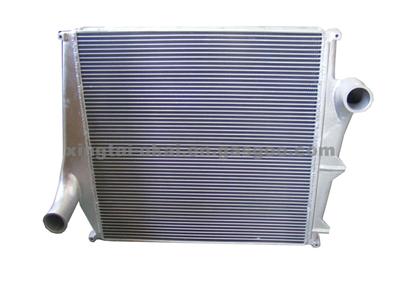 Volvo / Intercooler /20758814