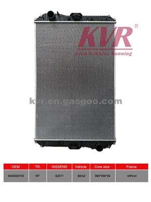 Factory Radiator For MERCEDES-BENZ AXOR 18 TONS-M/T Oem 9405000703