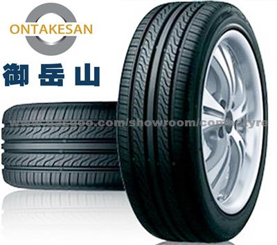 215/65r15 Minimises Road Noise Car Tyre PCR Tyre