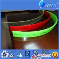 Bend Resistant Squeegee Applicator For Glass Industry