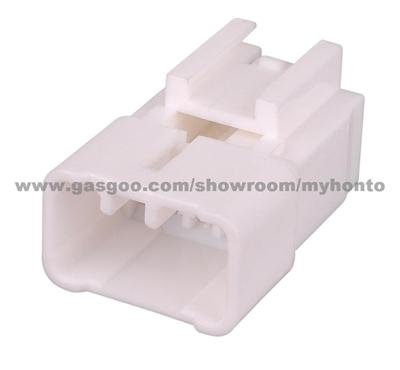 Auto Parts Automotive Connector MG641053