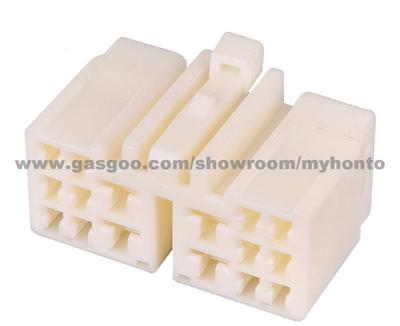 Auto Parts Automotive Connector MG651006