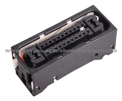 Auto Parts Automotive Connector 1612683