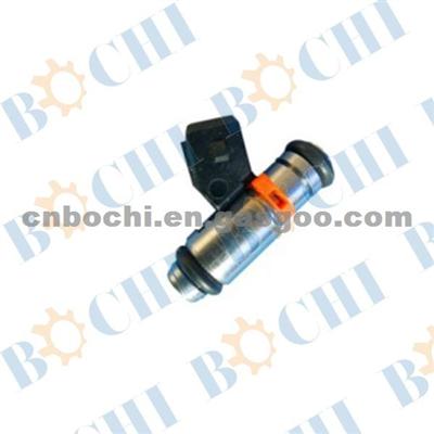 Fuel Injector IWP127For FORD With Good Performance