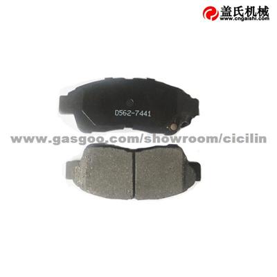 Brake Pad Set 04465-05010   D562