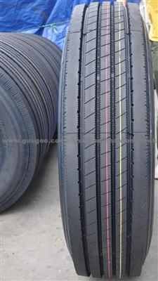 10.00R20 11R22.5 SUPERHAWK BRAND RADIAL TRUCK TIRE