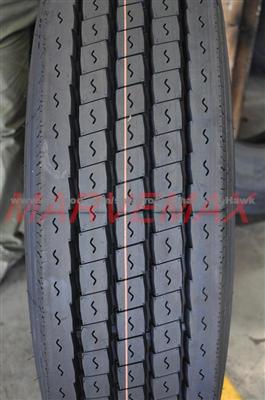 Longmarch quality 11R22.5 radial truck tire