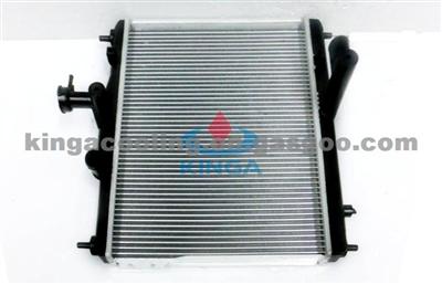 Auto Radiator For Hyundi Getz'06 MT